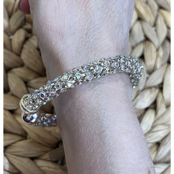 Vintage Monet Aura Borealis Rhinestone Crystal Stretch Bracelet 360 Regency - Picture 3 of 7